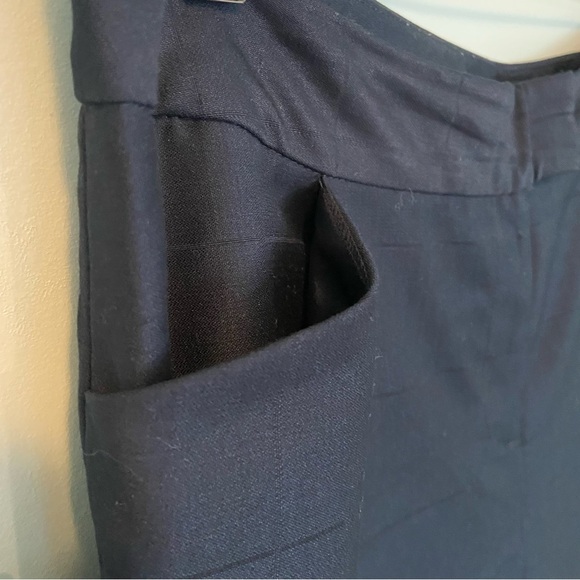 Calvin Klein Classic Black Blazer and matching pants set. - Picture 10 of 12